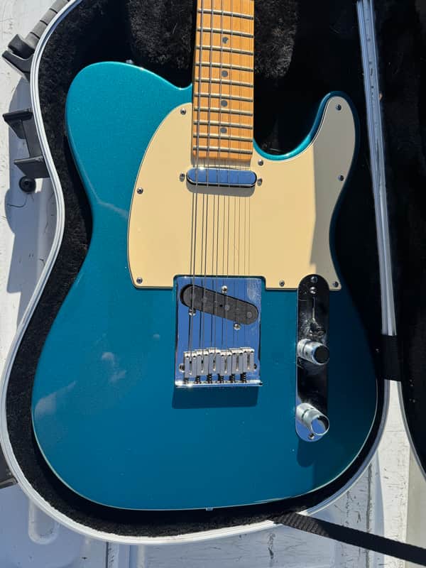Fender American Series Telecaster with Maple Fretboard 2000 - 2001 - Aqua Marine Metallic image 1