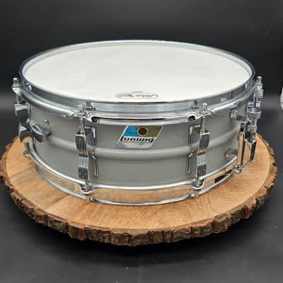 Ludwig Acrolite 5x14" 8-Lug Aluminum Snare Drum with Rounded Blue/Olive Badge