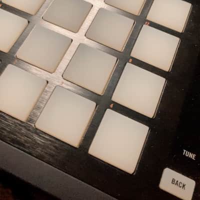 Native Instruments Maschine Studio 2010s - Black image 2