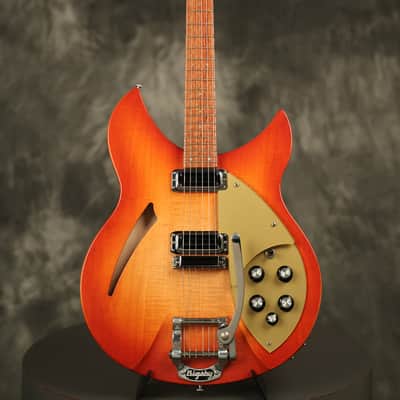 1997 Rickenbacker 330 mod w/Bigsby/Gold Guards/Vintage pickups + Autumnglo refin image 2