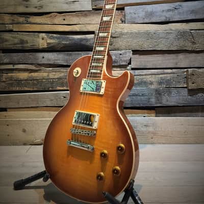 Gibson Les Paul Standard 2011 Honey Burst image 4