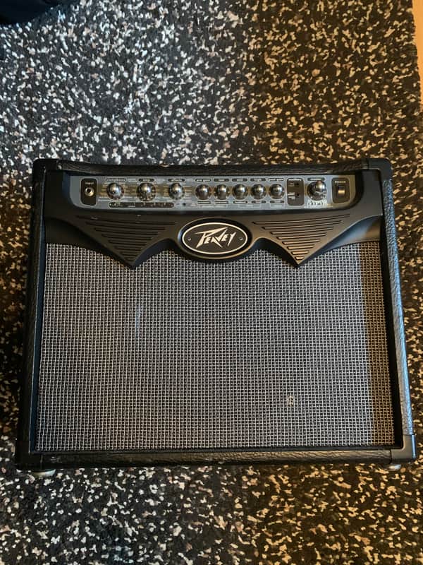 Peavey Vypyr Solid State 30-Watt 1x12" Modeling Guitar Combo 2010s - Black image 1