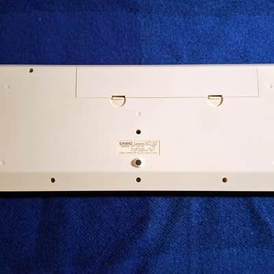 Casio MT-45 Casiotone 49-Key Synthesizer 1980s - White image 2