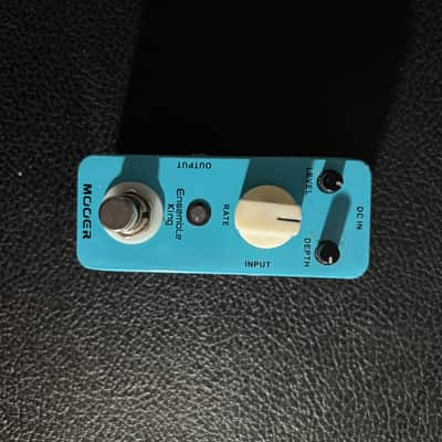 Mooer Ensemble King 2013 - Blue image 2
