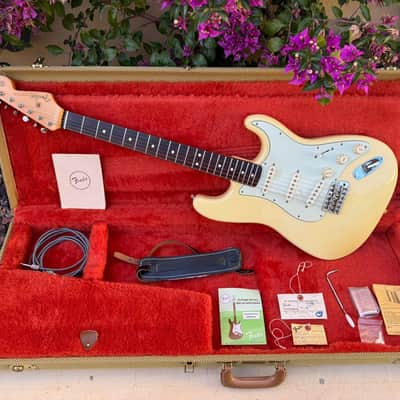Fender Stratocaster American Vintage Reissue '62 1988 - White image 3