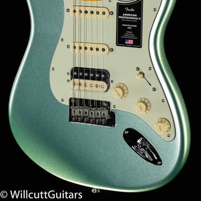 Fender American Professional II Stratocaster HSS Maple Fingerboard Mystic Surf Green (472) image 1