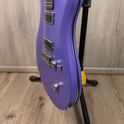 Relish Guitars Mary 2022-26 - Purple image 7