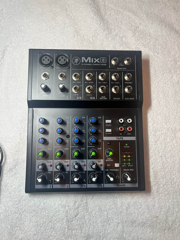 Mackie Mix8 8-Channel Compact Mixer