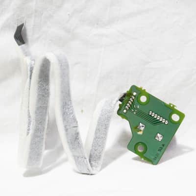Yamaha PSR-1000 keyboard part - volume potentiometer with knob - PSR1000 PSR 1000 image 2