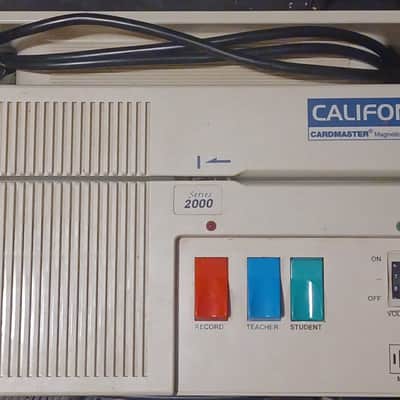 Califone  Cardmaster Magnetic Card Reader Series 2000 80s, 90s Off White image 1