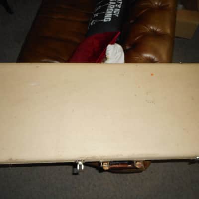 fender Custom Telecaster 1961  (rare)- Sunburst (refin), replaced neck, Super Rare Blonde Fender case!! image 23