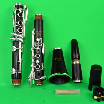 Selmer CL210 - Intermeadiate Level Grenadilla Wood Clarinet - Silver Plated Keys, New Pads image 3