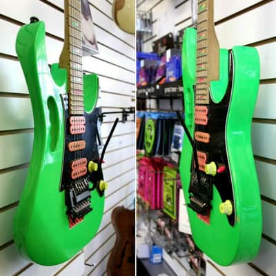 1987 JEM777LNG Steve Vai Electric Guitar Loch Ness Green w/ Case JEM image 6