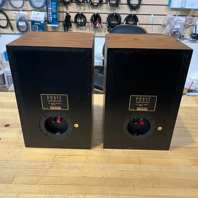 Phase Technology PC-60 MKII Bookshelf Speakers image 7