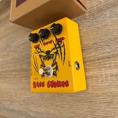 Caline CP-83 Bass Chorus 2010s - Yellow image 2