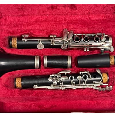 Pre-Owned Buffet Crampon E11 w/ hardshell case image 1