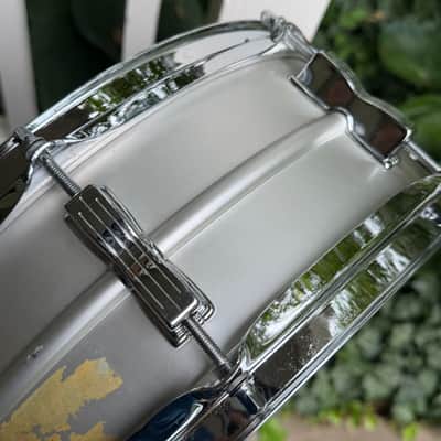 All Original Ludwig Acrolite 5x14" 8-Lug Aluminum Snare Drum w/ Rounded Blue/Olive Badge image 8