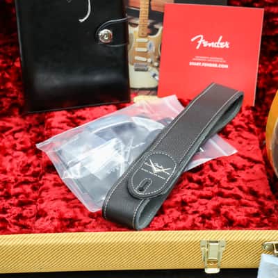 FENDER 50s Vibra Tele Heavy Relic Aged Butterscotch Blonde image 15