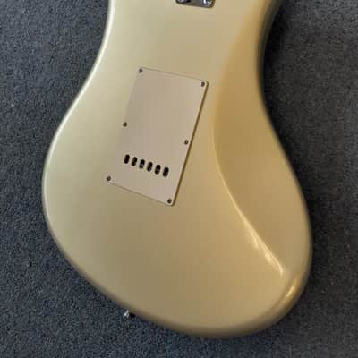 Yamaha EGV 103 image 3