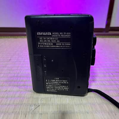 Immagine AIWA TP-600 Portable Cassette Recorder - 4