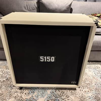 EVH 5150 Iconic 4X12 Cabinet - Ivory image 1
