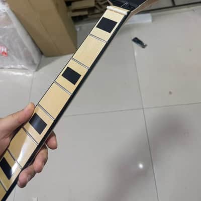 Black head Black binding 4 string electric bass neck jazz bass stainless steel 20 frets gloss Maple guitar neck 34inch hole 18mm Black block inlay image 8