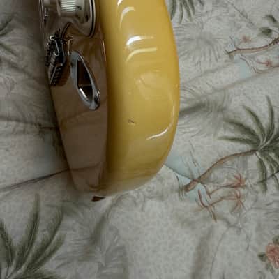 Fender American Vintage '62 Stratocaster 1985 - 1989 - Vintage White image 13