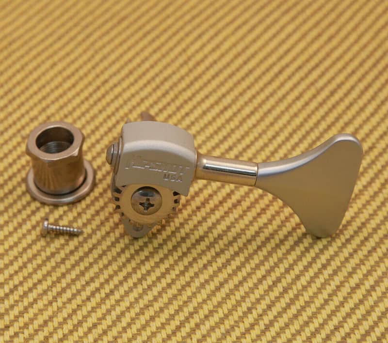 20650C (1) Hipshot USA Ultralite Chrome Bass Tuner 3/8" Post Y Key image 1