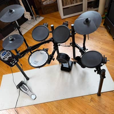 Roland TD-11KV V-Drum Kit with Mesh Snare 2010s - Black
