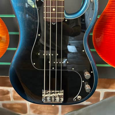 Fender American Professional Precision II 2025 Dark Night Electric Bass image 4