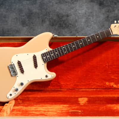1961 Fender Duo-Sonic - Desert Sand - OHSC image 2