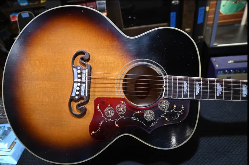 2025 Gibson SJ-200 Murphy Lab Light Aged Sunburst 1957 Reissue