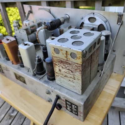 Northern Electric R8119A image 13