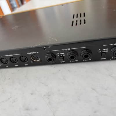 Marshall JMP-1 Valve MIDI Preamp 1992 - 2007 - Gold image 8
