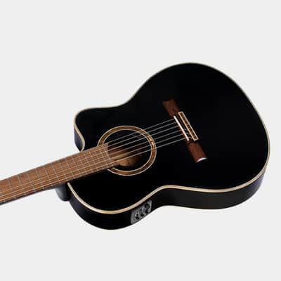 Immagine Ortega Guitars RCE138-T4BK Feel Series Slim Neck Acoustic-Electric Guitar TL Nylon w/ Bag, Black - 10