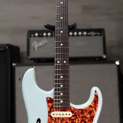 Fender American Professional II Stratocaster Thinline - Transparent Daphne Blue with Hardshell Case - Used image 4