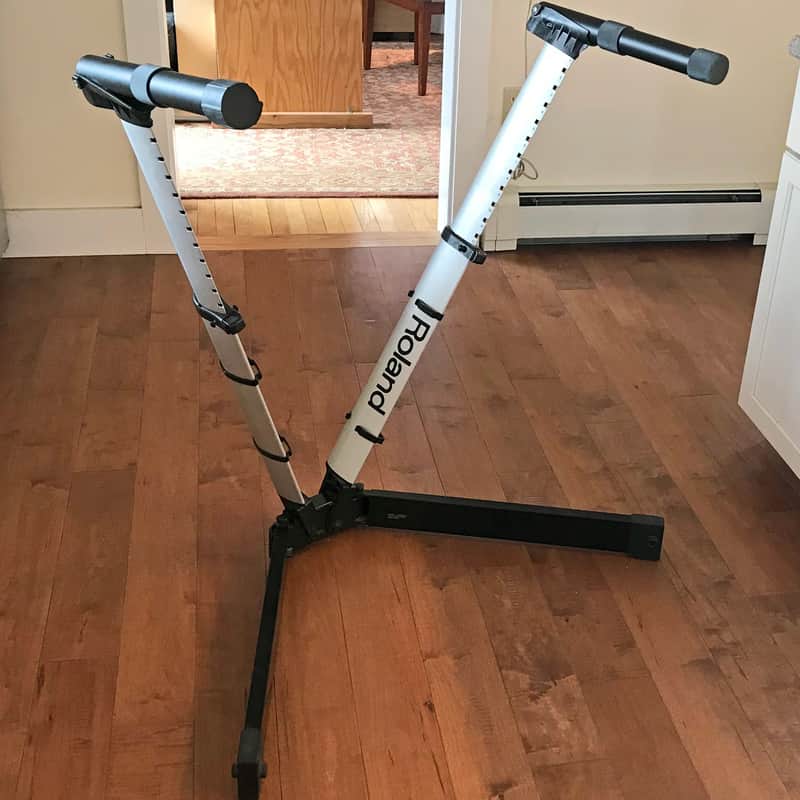 Roland V-Stand - KS-V7 - Keyboard & DJ stand in Mint | Reverb