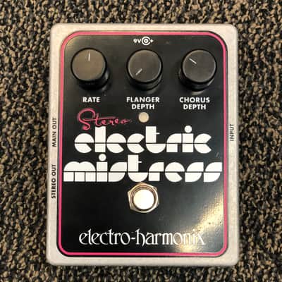 Electro-Harmonix Stereo Electric Mistress Flanger / Chorus 2007 - Present - Black / Pink image 2