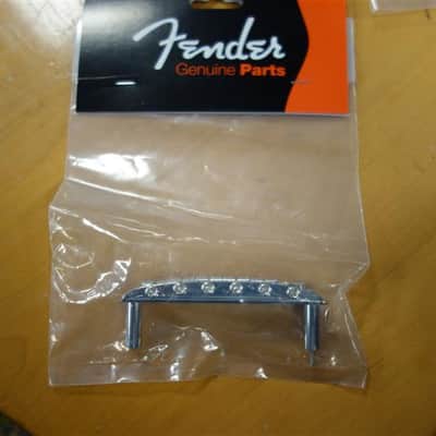 Fender Mustang Guitar Bridge Assembly (Japan), Chrome Bild 1