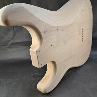Unfinished Alder SSS Hardtail guitar body - fits Fender Strat Stratocaster necks J2476 image 8