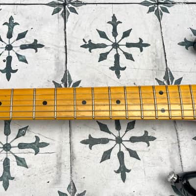Fender 70th Anniversary American Vintage II '54 Stratocaster • -Color Sunburst • 2024 • 8.25 lb image 3