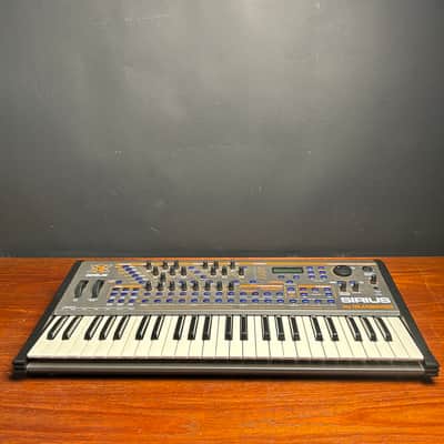 Quasimidi Sirius 49-Key Wavetable Synthesizer image 3