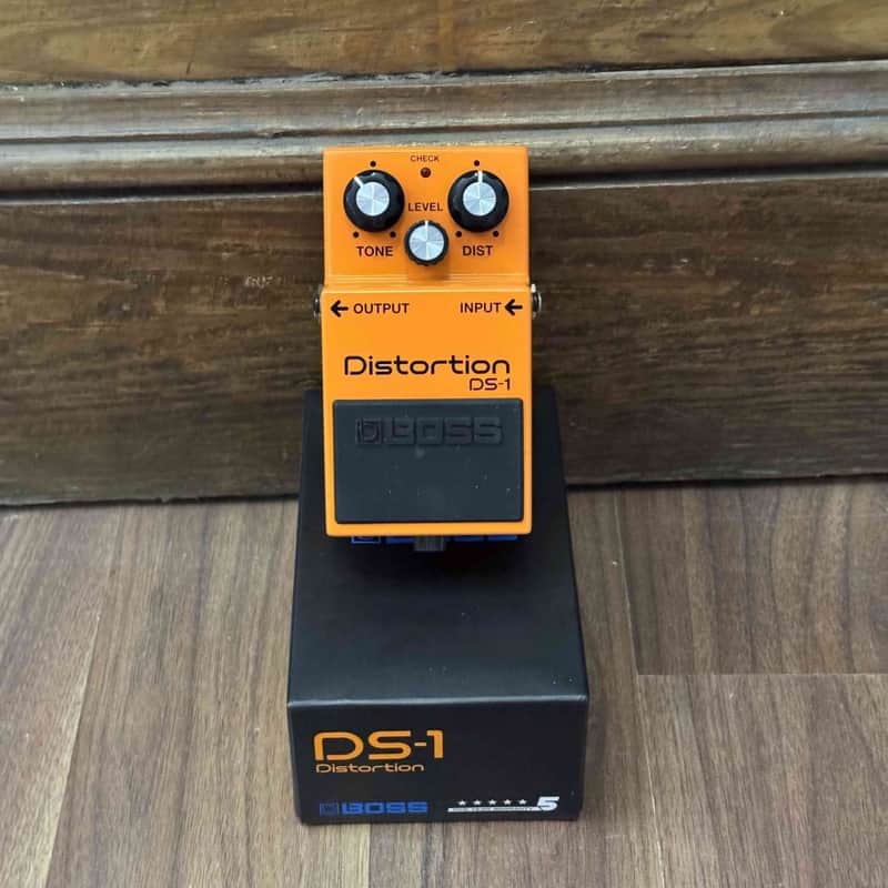 Boss DS-1 Distortion Pedal (Pre-owned)