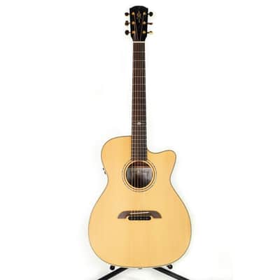 Alvarez Yairi Stage WY1 Cedar Top Rosewood Back and Sides - Natural Satin - 75966 image 2
