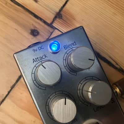 DRW Design Retro Works JD-01 Jerry Donahue Compressor Guitar Effects Pedal image 3