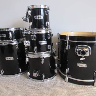 Mapex V Series Black Drum Kit with Hadware Jazz/Child/Portable -18" BD, 8"+10" TT, 12"+14" FT, 12"SN image 9