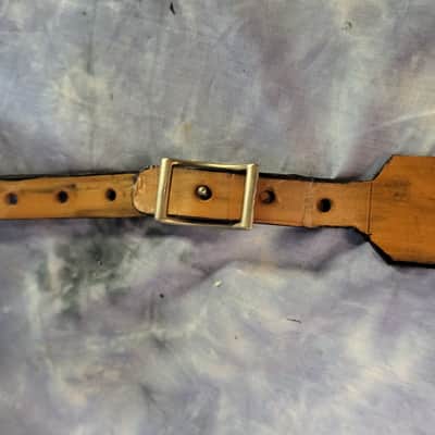 Leather New Old Stock USA "Old School" Style Full Grain Leather Cowboy Silver Buckle Fancy Guitar Strap Metal Buckle Case Candy image 5
