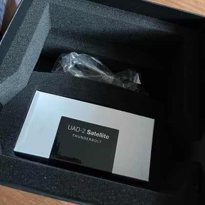 Universal Audio UAD-2 Satellite Thunderbolt OCTO Core Desktop DSP Accelerator image 5
