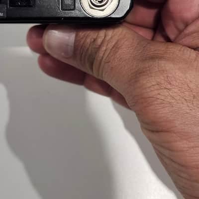 Axient Wireless AXT100LEMO3-J5 Wireless Bodypack Transmitter with LEMO3 Connector image 3
