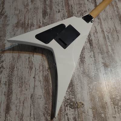 ESP LTD Alexi-200 Scythe Alexi Laiho Signature Sawtooth Upgraded Seymour Duncan Dimebucker Gotoh Tuners image 8